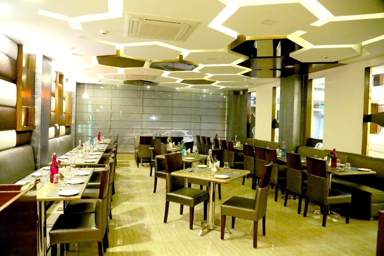 Hotel S C Residency Zirakpur Exterior foto